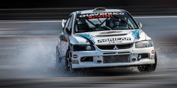 Mitsubishi Lancer Evolution - Créditos: depositphotos.com / Michele_Morrone