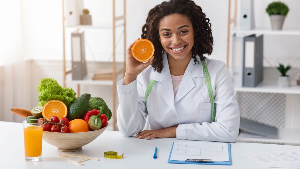 Nutricionista - Créditos: depositphotos.com / Milkos