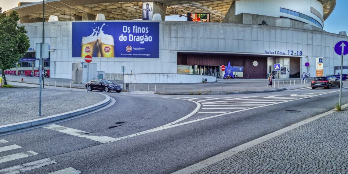 Estádio do Porto - Créditos: depositphotos.com / gianliguori
