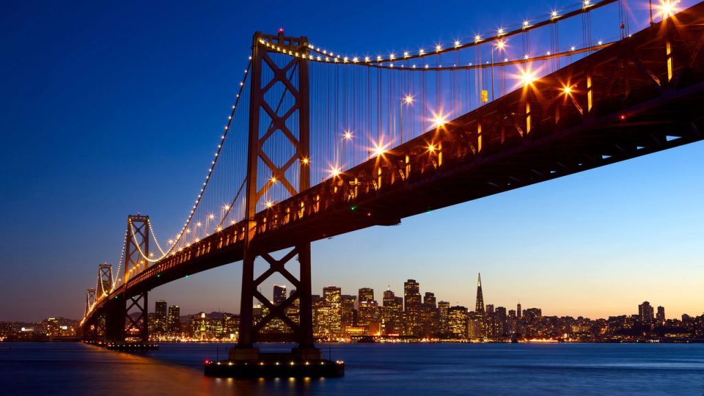 Golden Gate - Créditos: depositphotos.com / dibrova