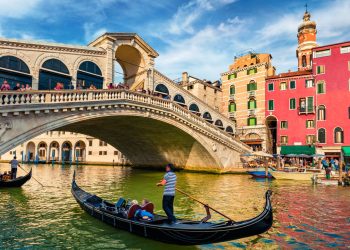 Veneza - Créditos: depositphotos.com / AndrewMayovskyy