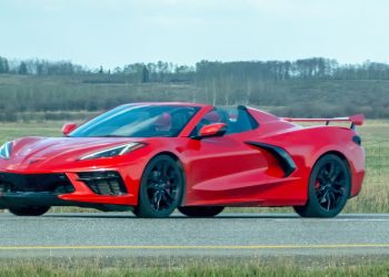 Chevrolet Corvette Stingray - Créditos: depositphotos.com / oasisamuel