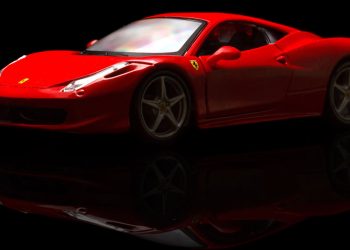 Ferrari 458 Italia - Créditos: depositphotos.com / baronvsp89