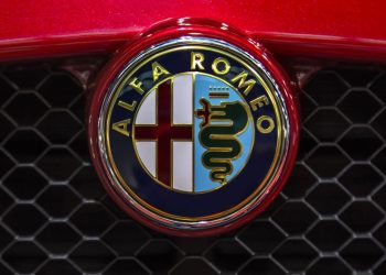 Alfa Romeo - Créditos: depositphotos.com / boggy22