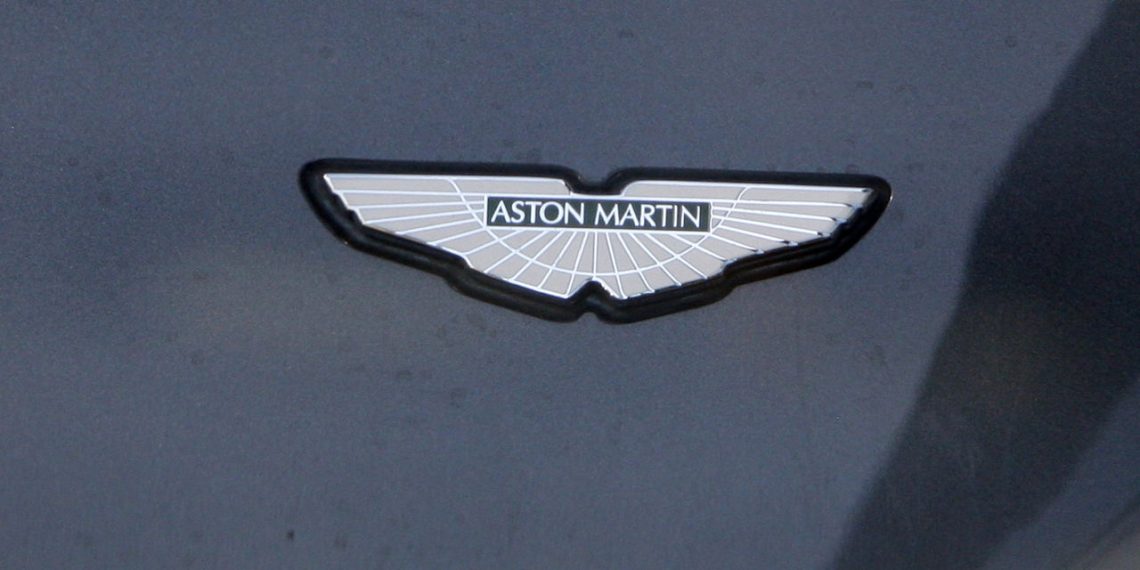 Emblema Aston Martin - Créditos: depositphotos.com / 360ber