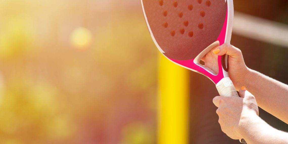 Beach Tennis - Créditos: depositphotos.com / sportoakimirka