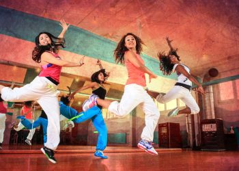 Dança Fit - Créditos: depositphotos.com / val_th