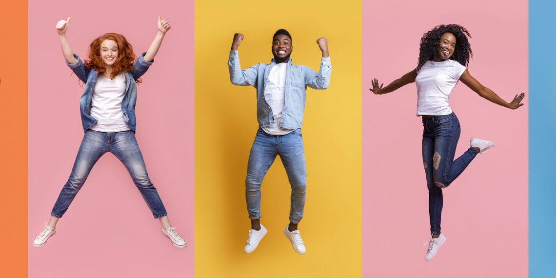 Pessoas felizes - Créditos: depositphotos.com / Milkos