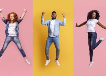 Pessoas felizes - Créditos: depositphotos.com / Milkos