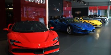 Ferrari SF90 - Créditos: depositphotos.com / Dan74