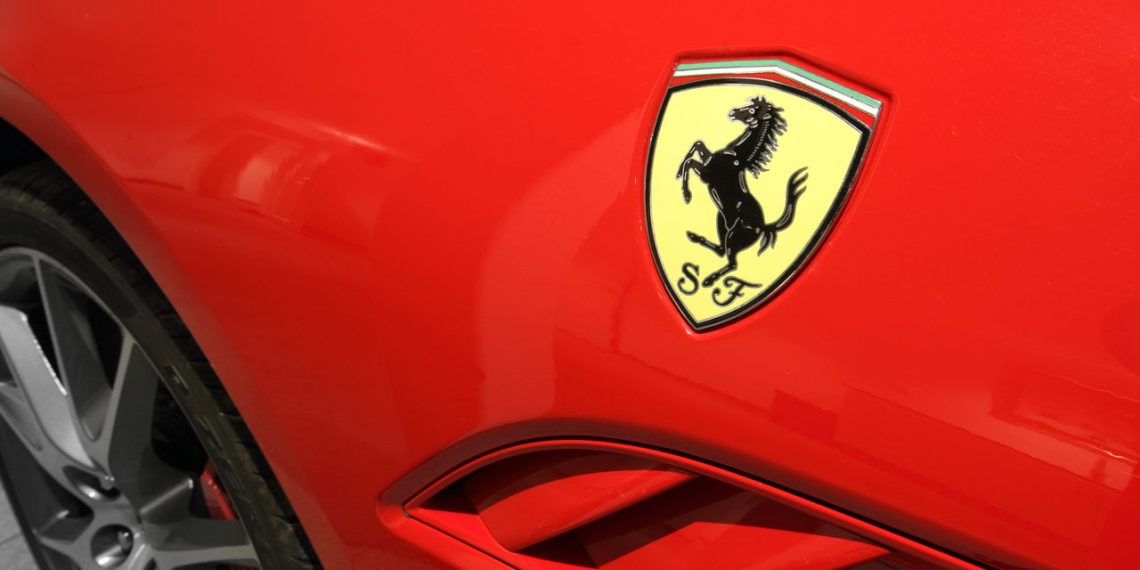 Ferrari - Créditos: depositphotos.com / mikdam