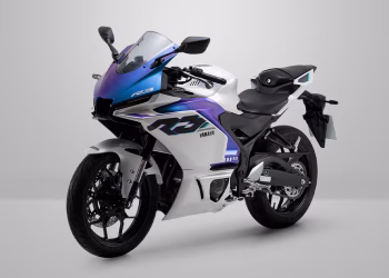 Yamaha R3 ABS CONNECTED - Divulgação: Yamaha