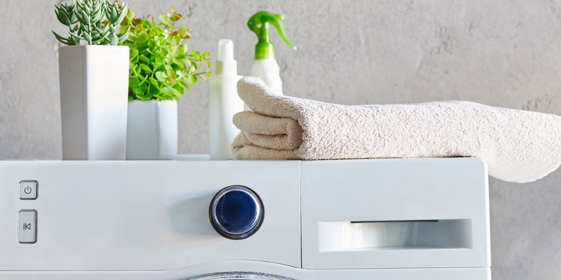 Máquina de lavar - Créditos: depositphotos.com / AntonMatyukha