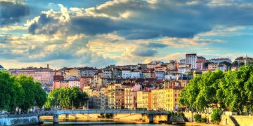 Lyon - Créditos: depositphotos.com / Leonid_Andronov