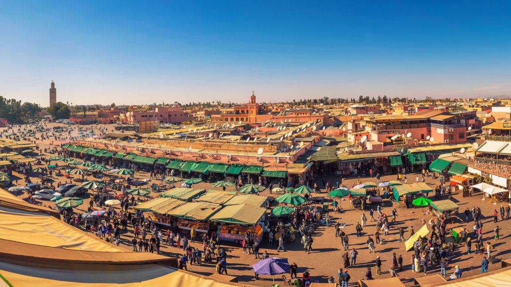 Praça mercado de Marrakech - Créditos: depositphotos.com / miroslav_1