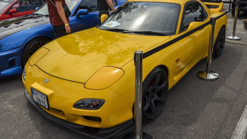Mazda RX-7 - Créditos: depositphotos.com / hlor171717.gmail.com