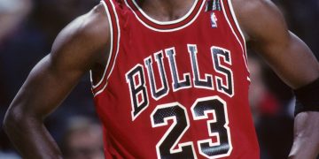 Camiseta do Michael Jordan - Créditos: depositphotos.com / ProShooter