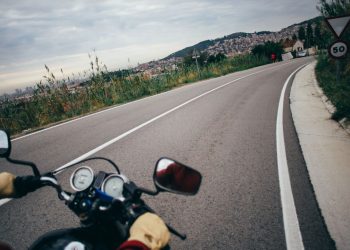 Motociclista - Créditos: depositphotos.com / derepente