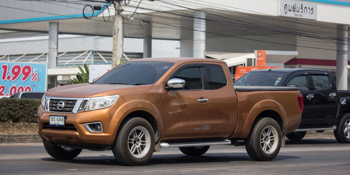 Nissan Frontier - Créditos: depositphotos.com / nitinut380