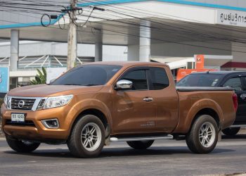 Nissan Frontier - Créditos: depositphotos.com / nitinut380