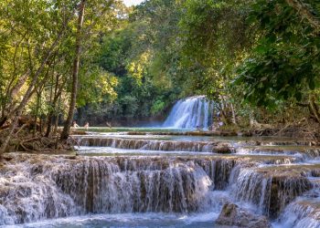Cachoeira em Bonito-MS - Créditos: depositphotos.com / lspencer