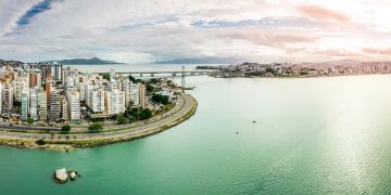 Florianópolis - Créditos: depositphotos.com / alexeys