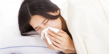 Mulher gripada - Créditos: depositphotos.com / tomwang