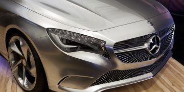 Mercedes-Benz - Créditos: depositphotos.com / whitewizzard