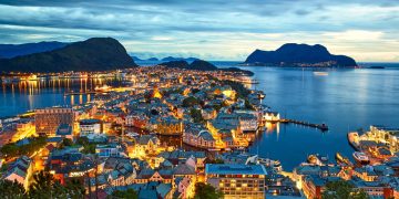 Alesund, Noruega - Créditos: depositphotos.com / dibrova