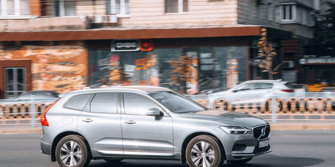Volvo XC60 - Créditos: depositphotos.com / Yuriy_Vlasenko