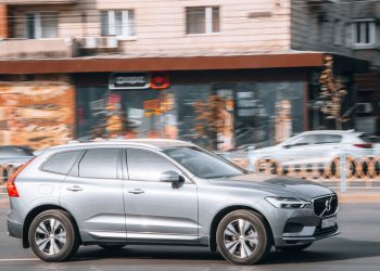 Volvo XC60 - Créditos: depositphotos.com / Yuriy_Vlasenko