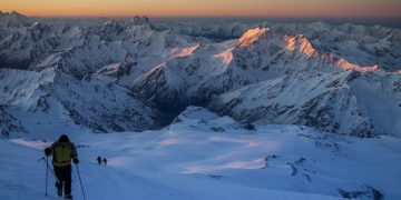 Monte Elbrus - Créditos: depositphotos.com / natmed123