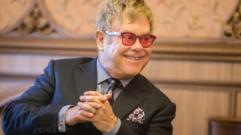 Elton John - Créditos: depositphotos.com / palinchak