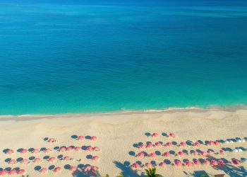 Grace Bay - Créditos: depositphotos.com / saje