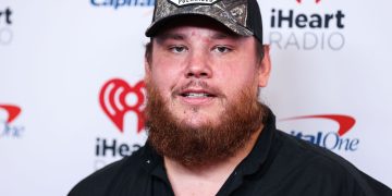 Luke Combs - Créditos: depositphotos.com / Image Press Agency