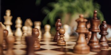 Tabuleiro de xadrez - Créditos: depositphotos.com / ViktoriaSapata