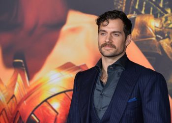 Henry Cavill - Créditos: depositphotos.com / Featureflash