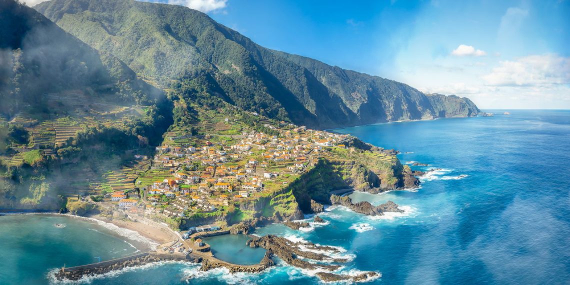 Ilha da Madeira - Créditos: depositphotos.com / Balate Dorin