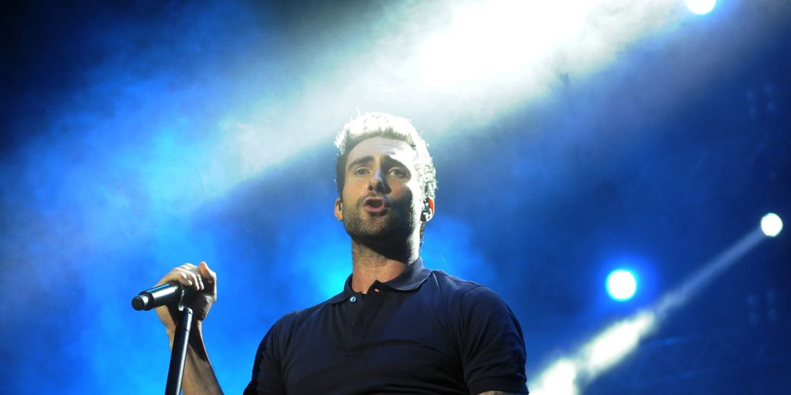 Vocalista da banda Maroon 5 - Créditos: depositphotos.com / A.Paes