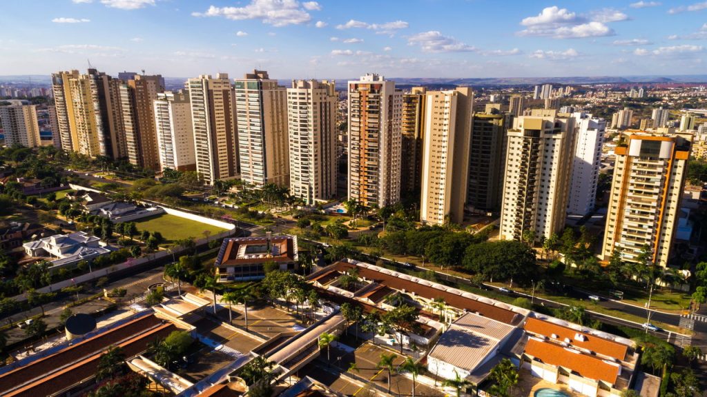 Ribeirão Preto - Créditos: depositphotos.com / gustavofrazao