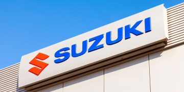 Fachada Suzuki - Créditos: depositphotos.com / blinow61