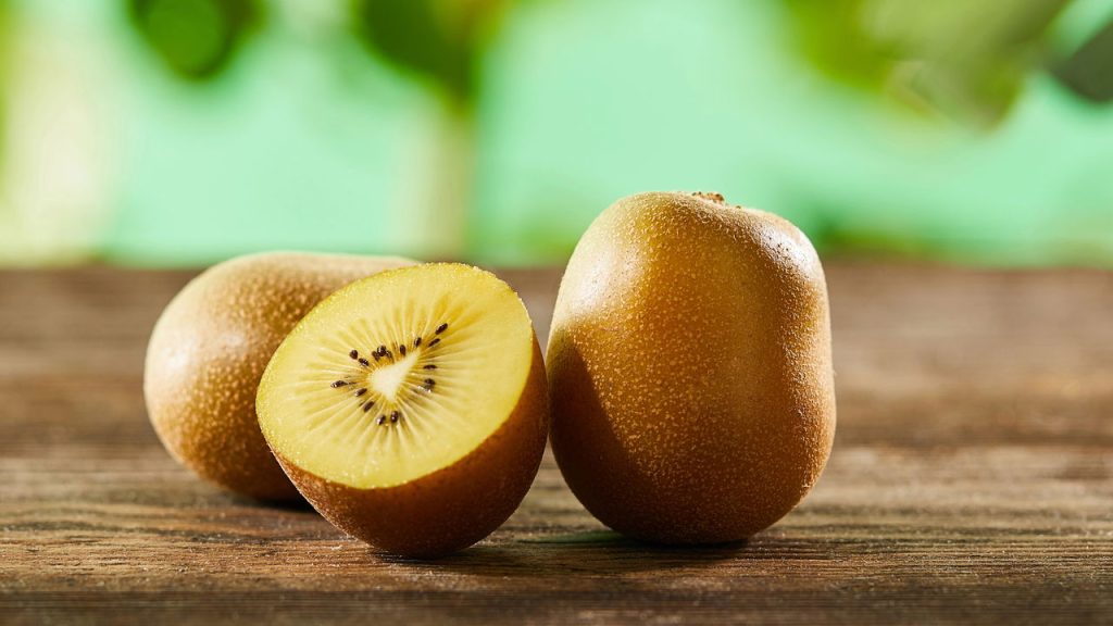 Kiwi - Créditos: depositphotos.com / AntonMatyukha