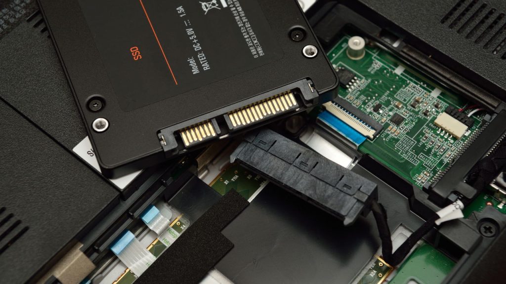 SSD Solid State Drive - Créditos: depositphotos.com / jipen