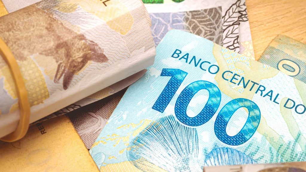 Dinheiro Brasil - Créditos: depositphotos.com / rmcarvalhobsb