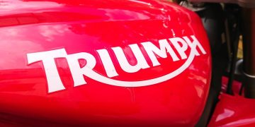 Tanque de moto Triumph - Créditos: depositphotos.com / info.cineberg.com