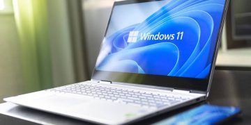 Laptop com Windows 11 - Créditos: depositphotos.com / diy13@ya.ru