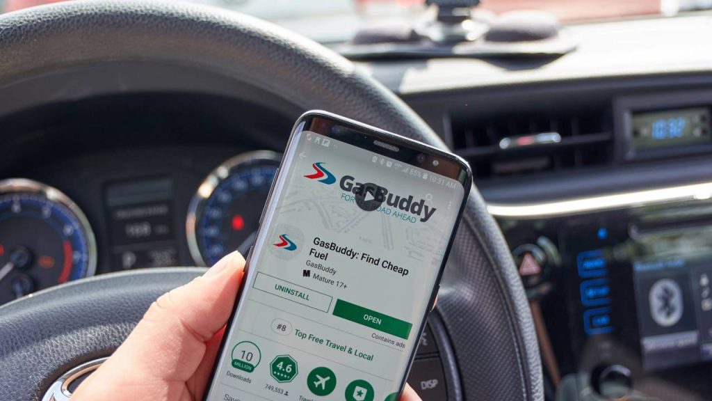 App GasBuddy - Créditos: depositphotos.com / dennizn