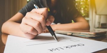 Checklist de estudante - Créditos: depositphotos.com / boophuket