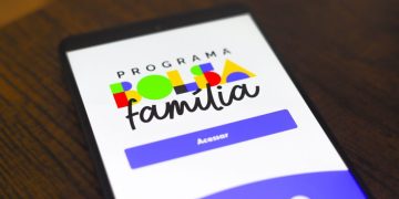 Aplicativo do Bolsa Família – Créditos: depositphotos.com / rafapress