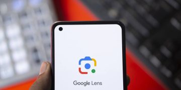Google Lens - Créditos: depositphotos.com / Mojahid_Mottakin